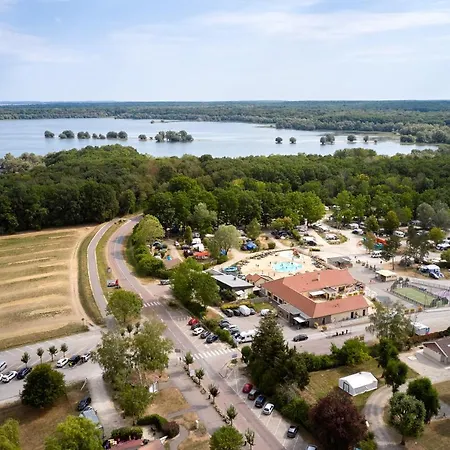 Glamping Lac D'orient Luxury tent Mesnil-Saint-Pere