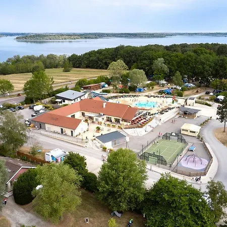 Οργανωμένο κάμπινγκ Glamping Lac D'orient