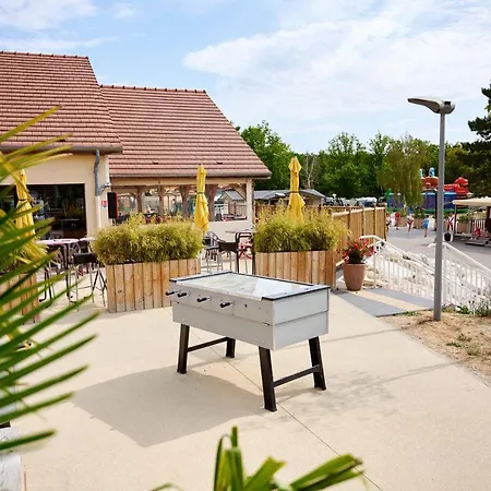 Glamping Lac D'orient Οργανωμένο κάμπινγκ