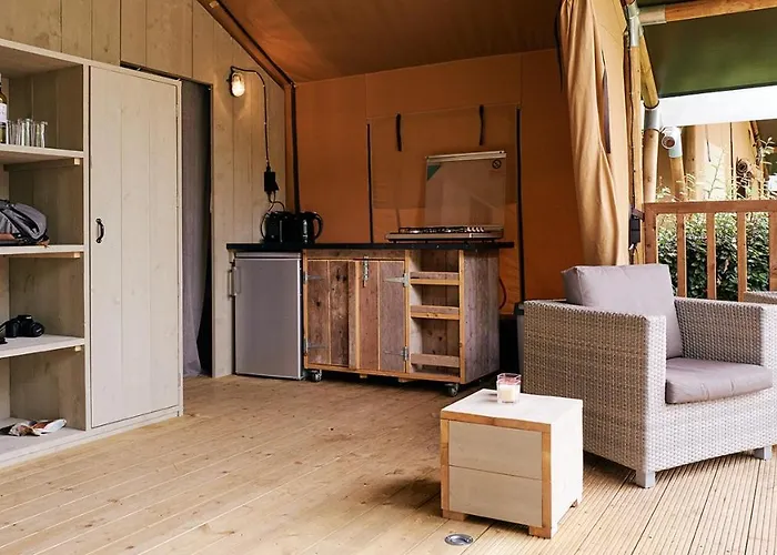 Glamping Lac D'orient 럭셔리텐트 *